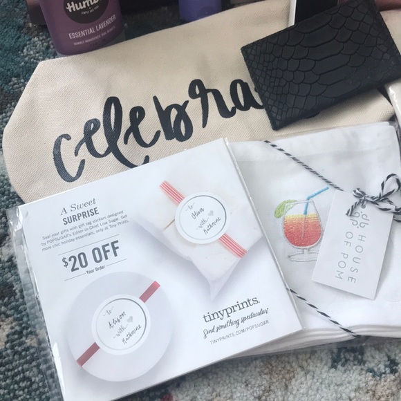 Random FabFitFun Items - Picture 5 of 6